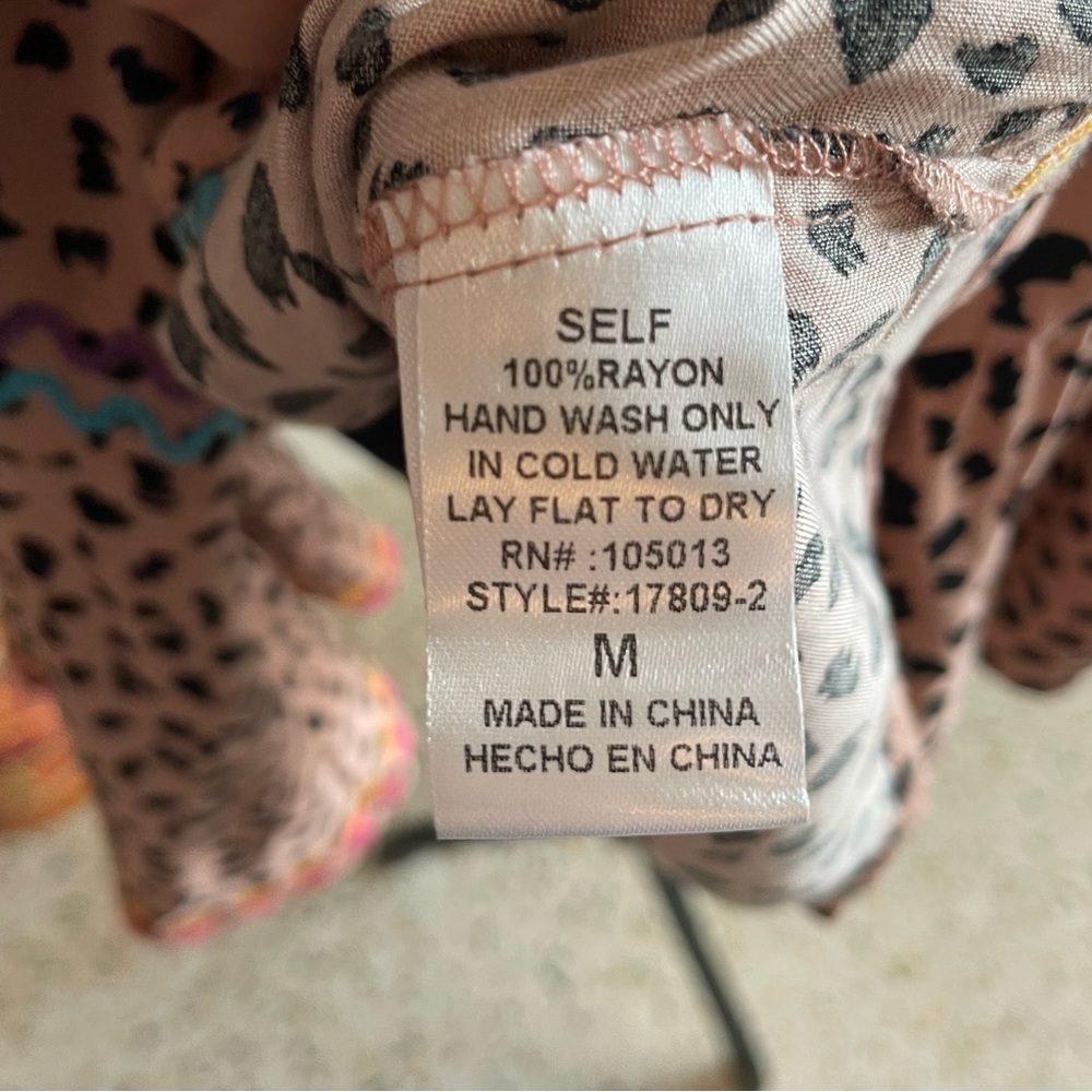 Anthropologie Savanna JANE Animal Print Embroidered Top! Rik Rak Embroidery - Picture 7 of 11